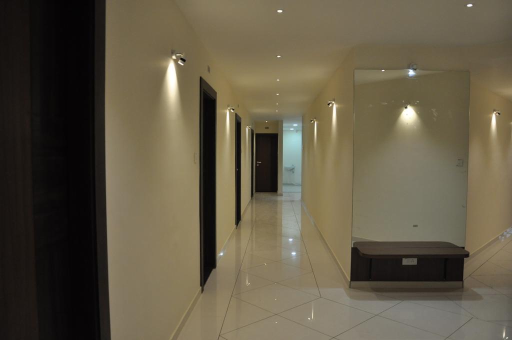 Shivdhara Hotel & Residence ラージコート 部屋 写真